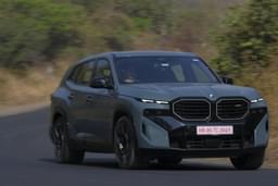 Bmw Xm Front Right Three Quarter