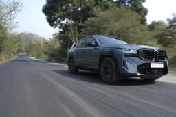 Bmw Xm Front Right Three Quarter