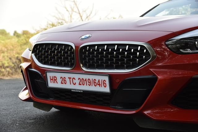 Front View Image - 7763
