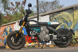 Bmw Bikes Ce 02 Front Right Three Quarter