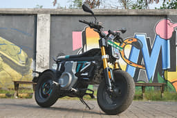 Bmw Bikes Ce 02 Front Left Three Quarter