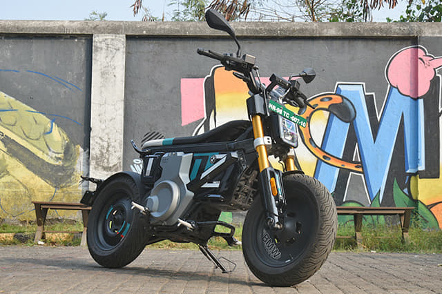 Front Left Three Quarter