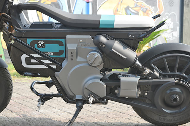 Color Black, Gray, Blue, White