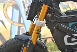 Bmw Bikes Ce 02 Headlight