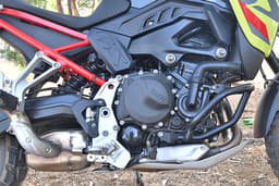 Bmw Bikes F 900 Gs Exhaust Pipes