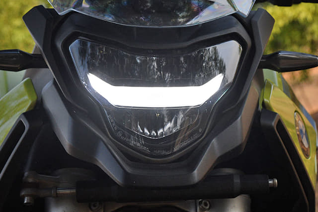 Headlight Image - 32425