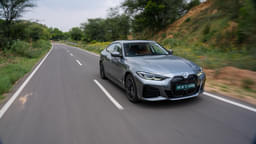 Bmw I4 Front Left Three Quarter