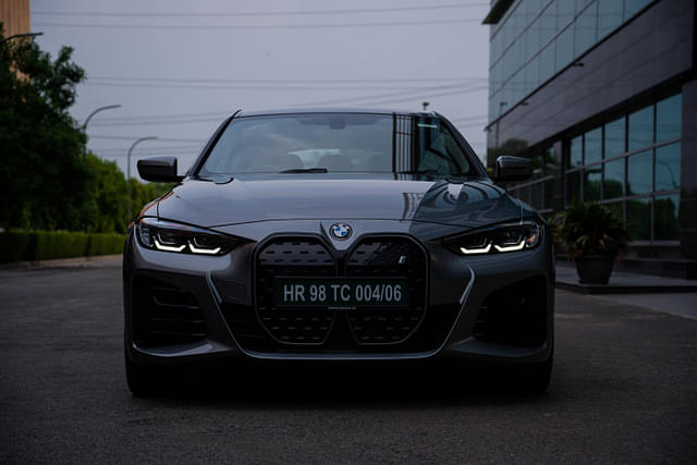 Front View Image - 7007