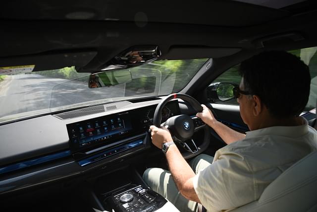 Dashboard Image - 7852