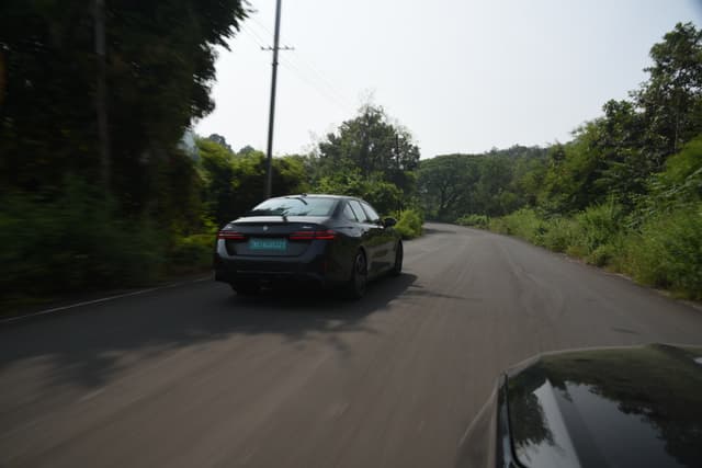 Rear View Image - 8180
