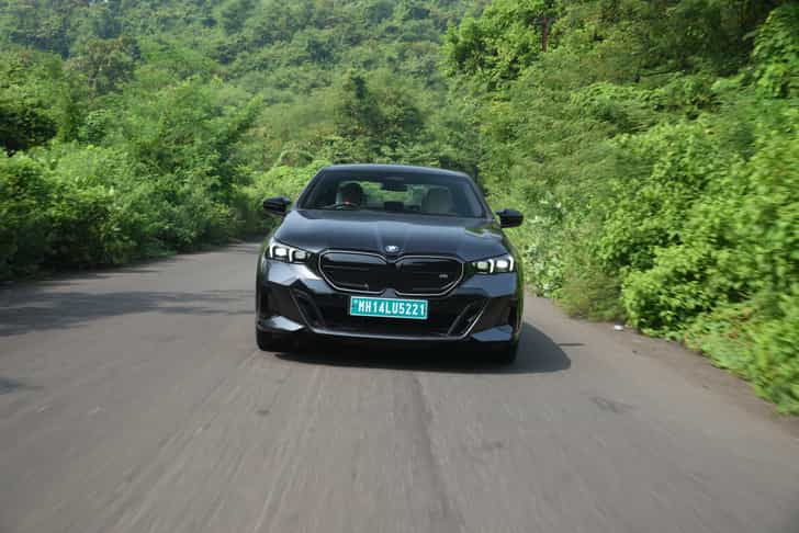 BMW i5