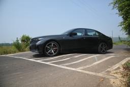 Bmw I5 Front Right Three Quarter