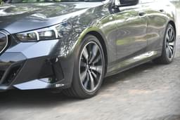 Bmw I5 Front Left Three Quarter