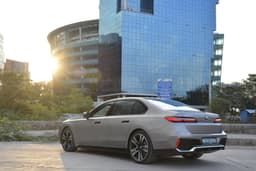 Bmw I7 Rear View