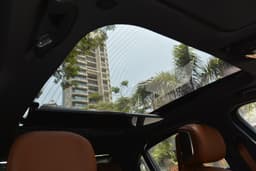 Bmw I7 Car Roof