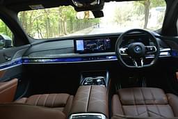 Bmw I7 Dashboard