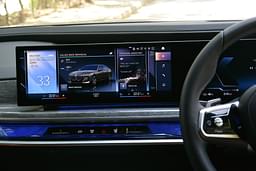 Bmw I7 Dashboard