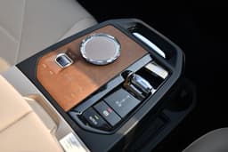 Bmw Ix Console Storage
