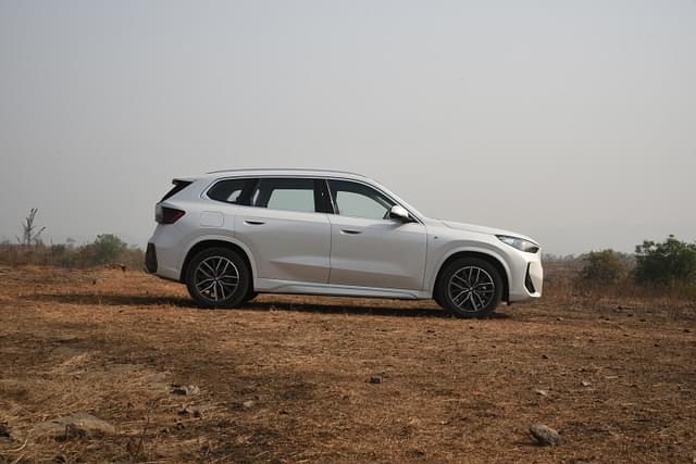 Alloy Wheels Image - 2849