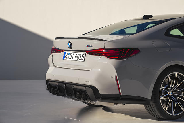 Rear View Image - 17037