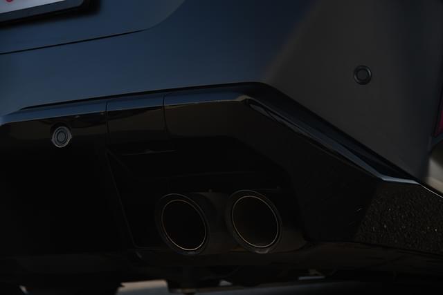 Exhaust Pipes Image - 16799