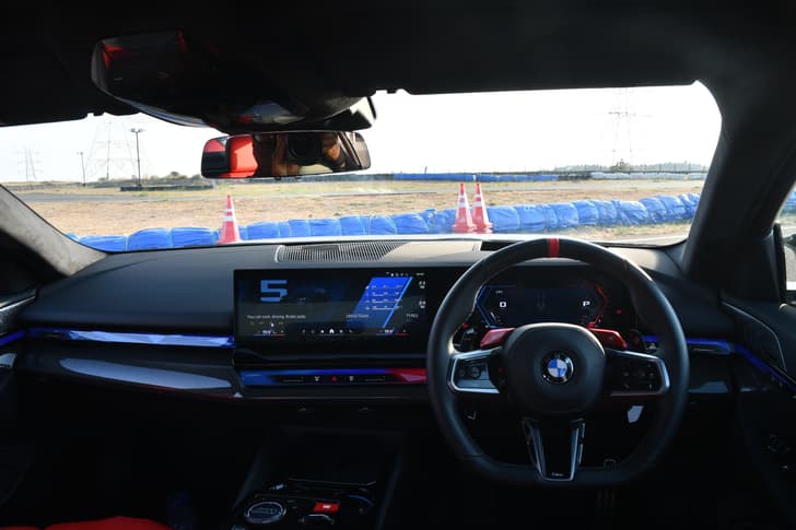 Bmw M5 Dashboard