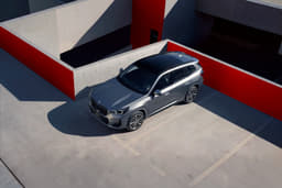BMW X1 LWB Front Right Three Quarter