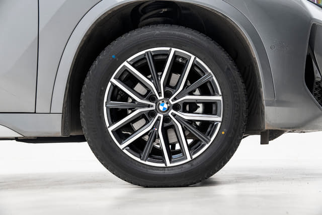 Alloy Wheels Image - 38412
