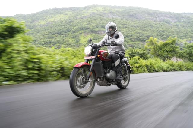 Front Left Three Quarter Image - 22338