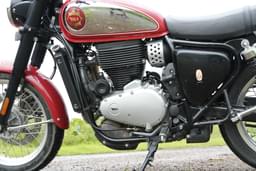 Bsa Gold Star 650 Front Right Three Quarter