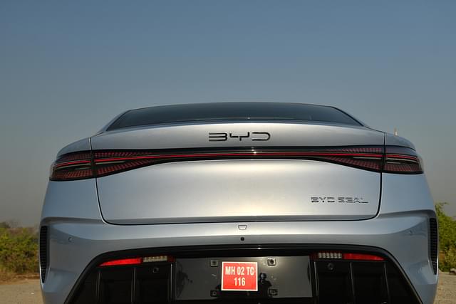 Rear View Image - 2134