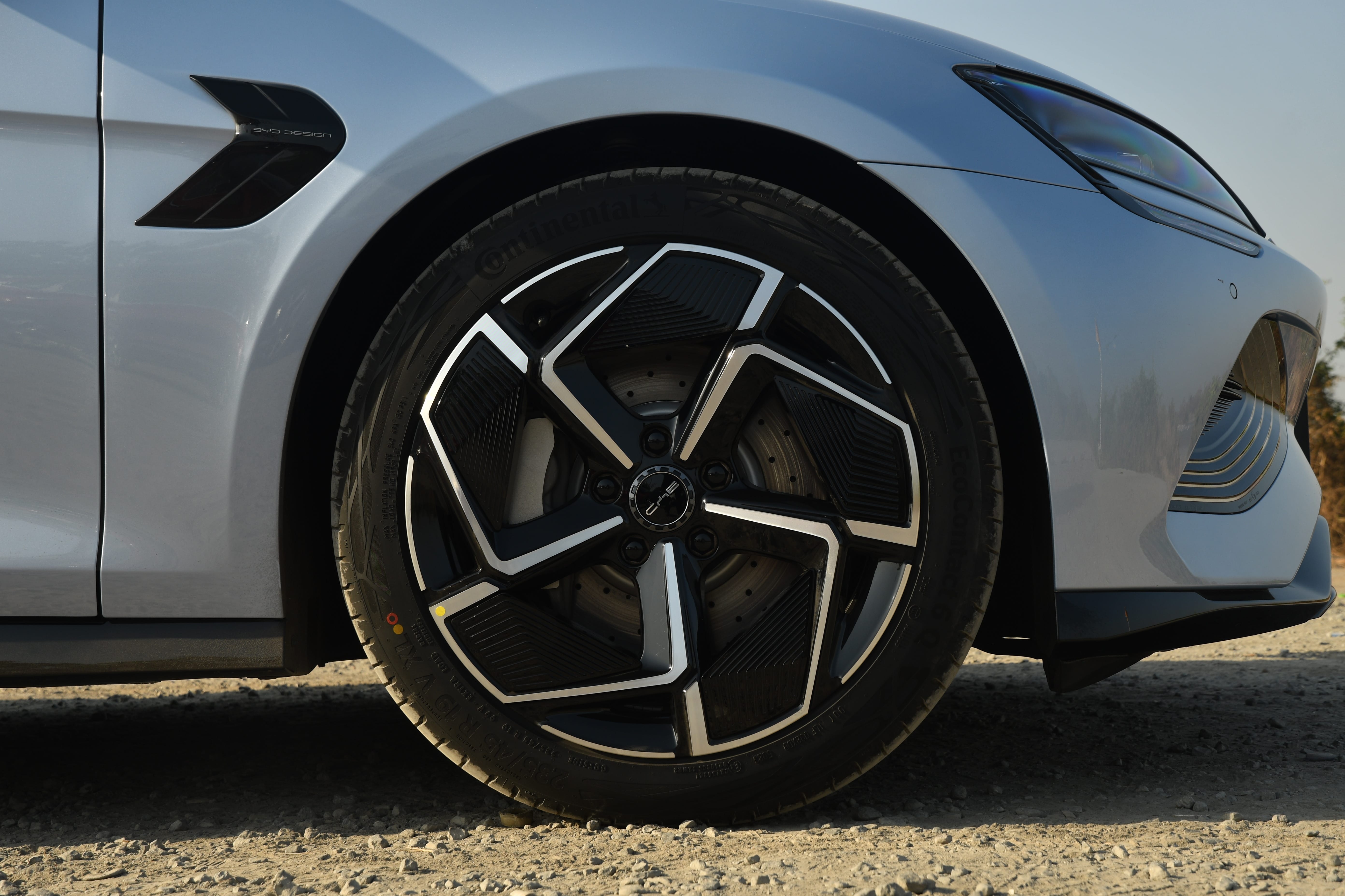 Alloy Wheels True