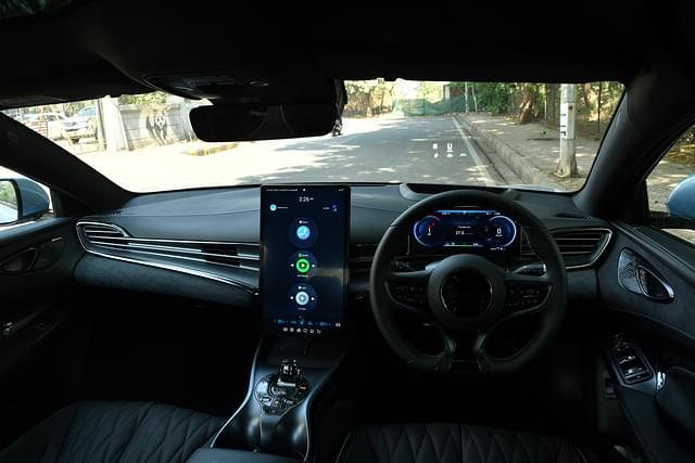 Heads up display (HUD)