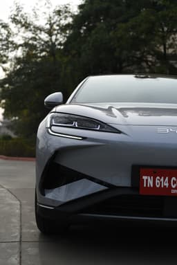 BYD Sealion 7 Front View