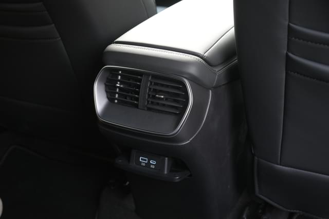 Ac Vents Rear Image - 2929