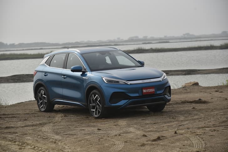 Byd Atto 3 Front Right Three Quarter