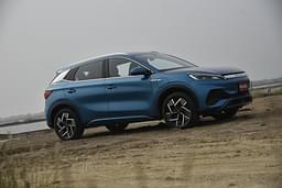 Byd Atto 3 Front Right Three Quarter