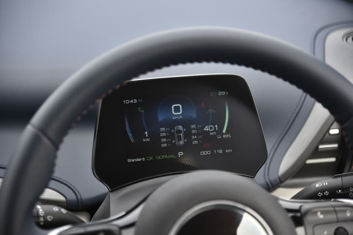 Byd Atto 3 Instrument Cluster