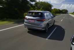 Byd Emax 7 Rear View