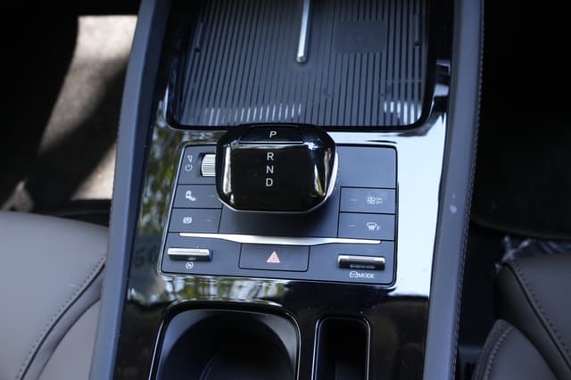 Console Storage Image - 4293