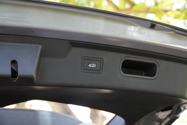 Boot Lid Opener Image - 4296