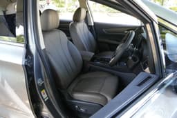 Byd Emax 7 Front Row Seats