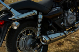 Bajaj Avenger Cruise 220 Rear Wheels
