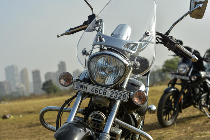 Bajaj Avenger Cruise 220 Front View