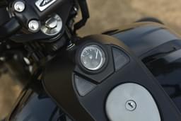 Bajaj Avenger Street 160 Closed Fuel Lid