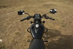 Bajaj Avenger Street 160 Color Black