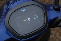 Bajaj Chetak Color Blue