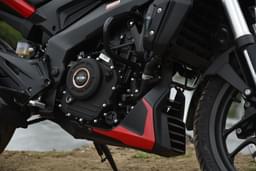 Bajaj Dominar 250 Color Black