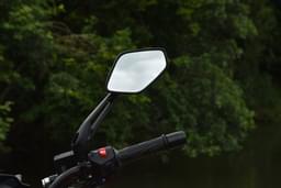 Bajaj Dominar 250 Color Black