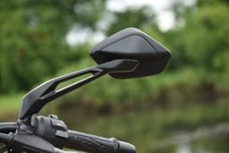 Bajaj Dominar 250 Color Black